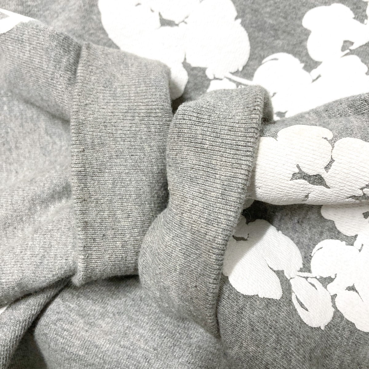 【大人気★】Denim Tears コットンリース グレーパーカー DENIM TEARS デニムティアーズ COTTON WREATH HOODIE コットン