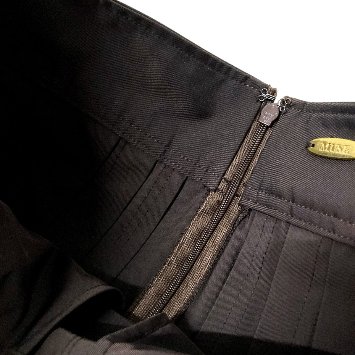 Deuxieme Classe WASHED TUCKスカート★ベージュ　34 Deuxieme Classe WASHED TUCK スカート - メルカリ