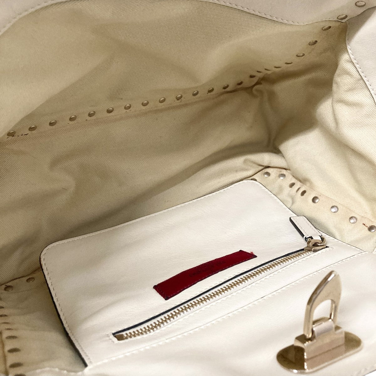 VALENTINO(ヴァレンチノ) スタッズショルダーバッグBL K037B0L2