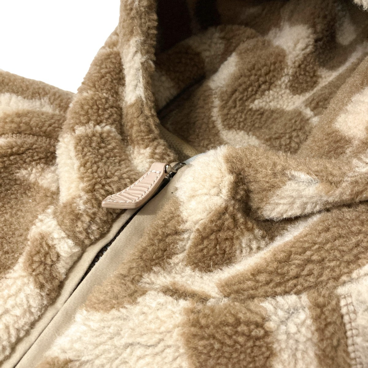 BURBERRY(バーバリー) TBロゴ モノグラムボアジャケット8058387