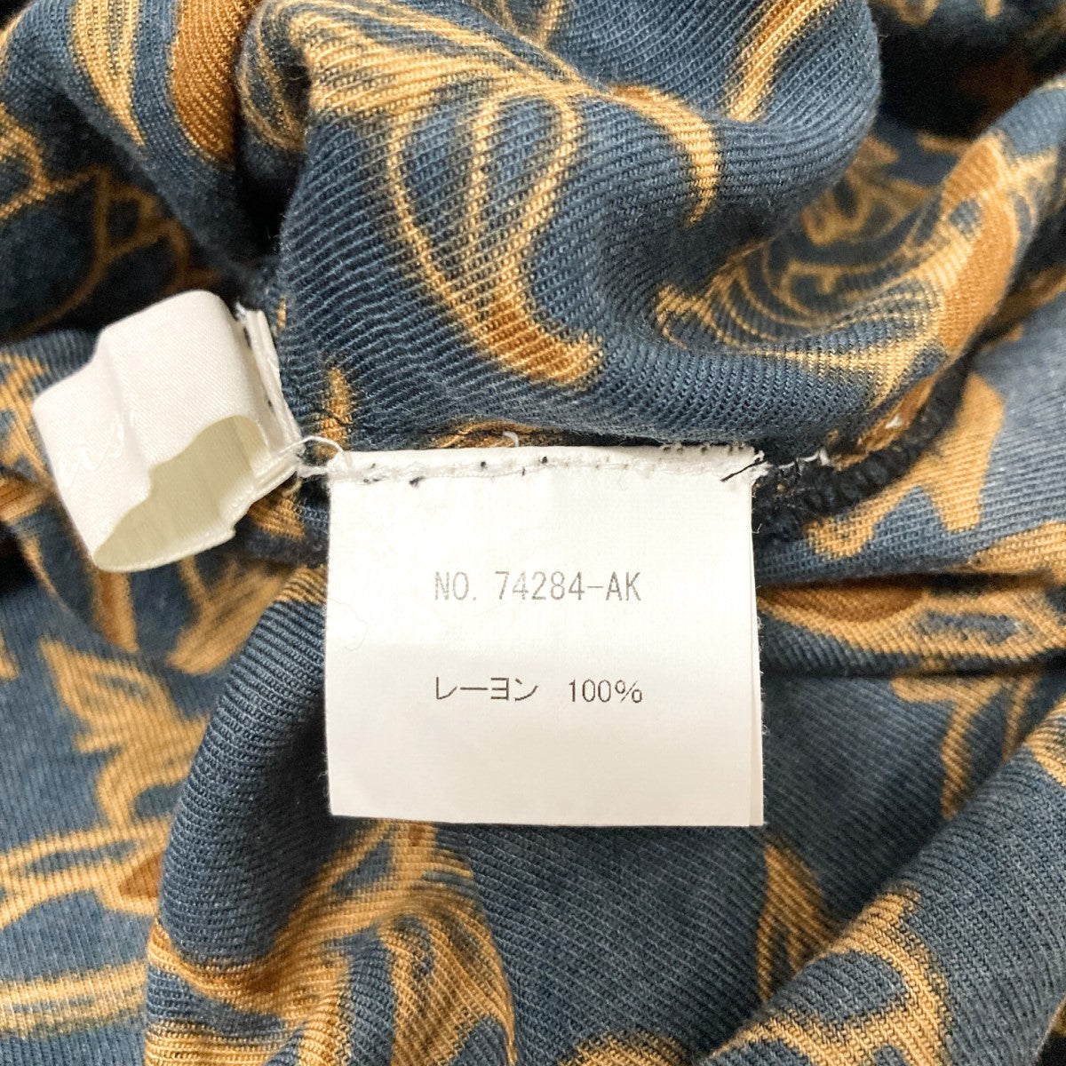 iocus 総柄シャツ74284 AK 古着・中古-4枚目のアイテム画像