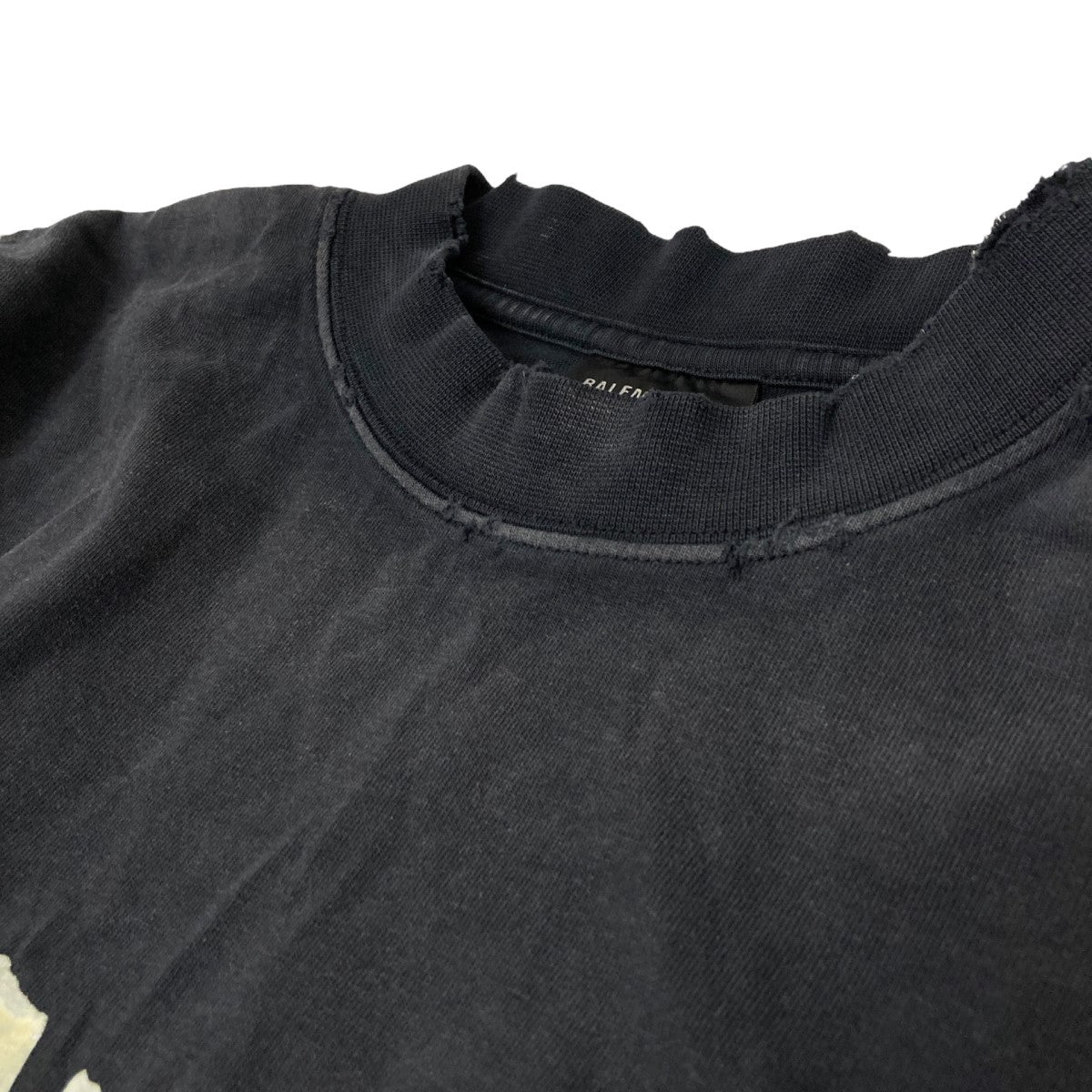BALENCIAGA(バレンシアガ) デストロイ加工 テープロゴTシャツ