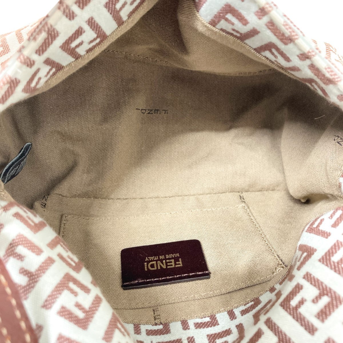 【★タグ付き★】FENDI フェンディ　ズッカ　アイボリー　ミニ　マンマバケット FENDI(フェンディ) ミニマンマバケットズッカハンドバッグ8BR180