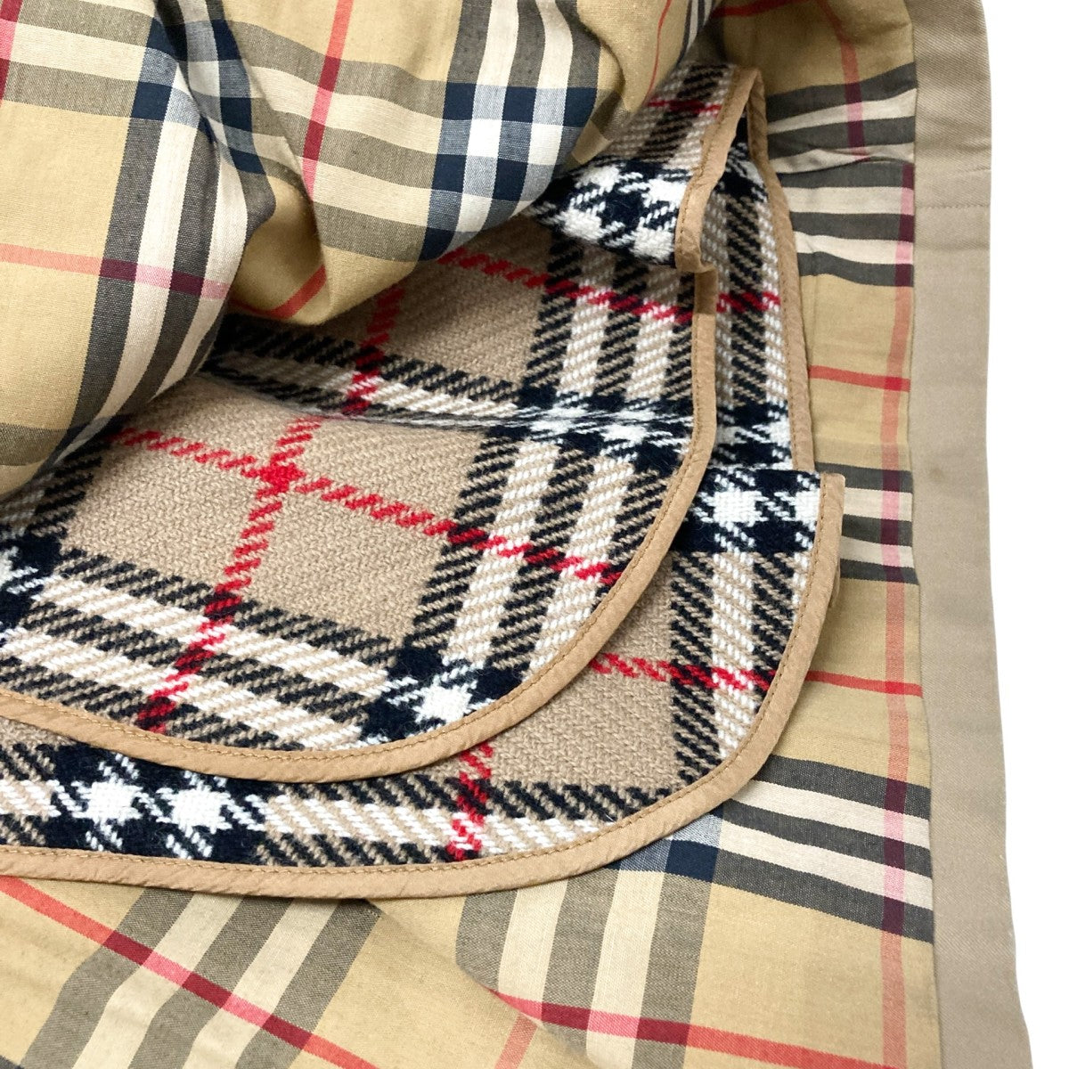 【すぐ発送】　美品　バーバリー　　c-tk83 トレンチコート BURBERRYS(バーバリーズ) / トレンチコート/--/コットン/BEG/無地/C