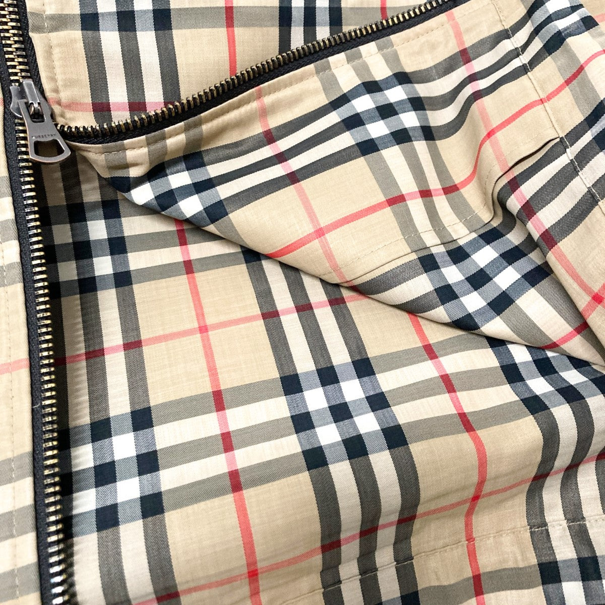 BURBERRY(バーバリー) チェックパネルシェイプメモリータフタ  
