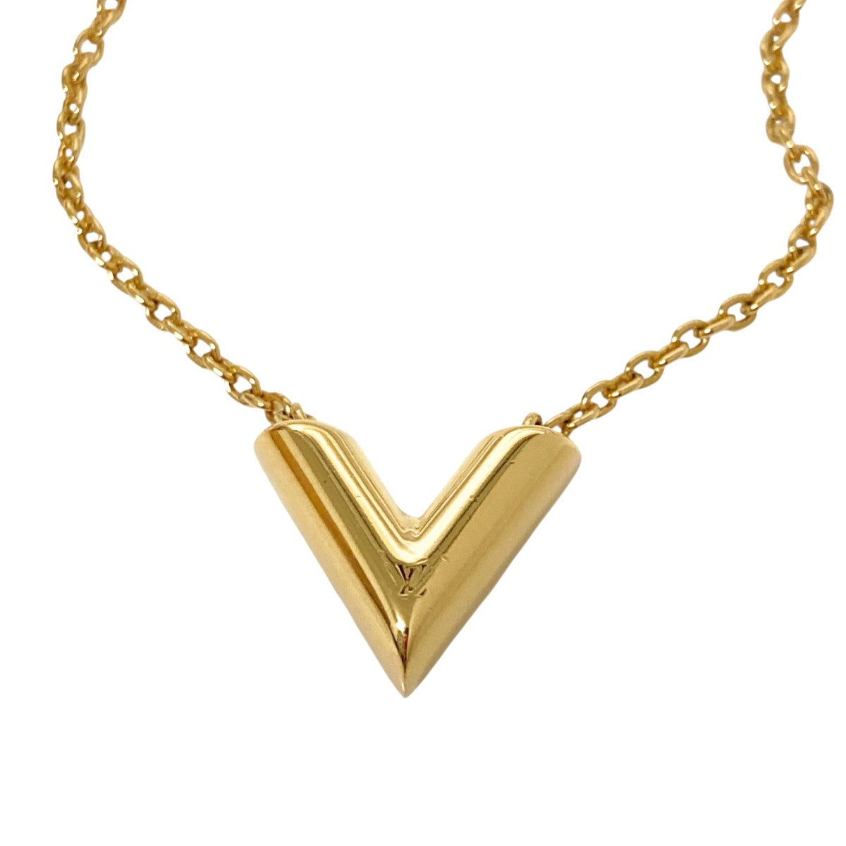 LOUIS VUITTON(ルイヴィトン) エッセンシャルVロゴモチーフ