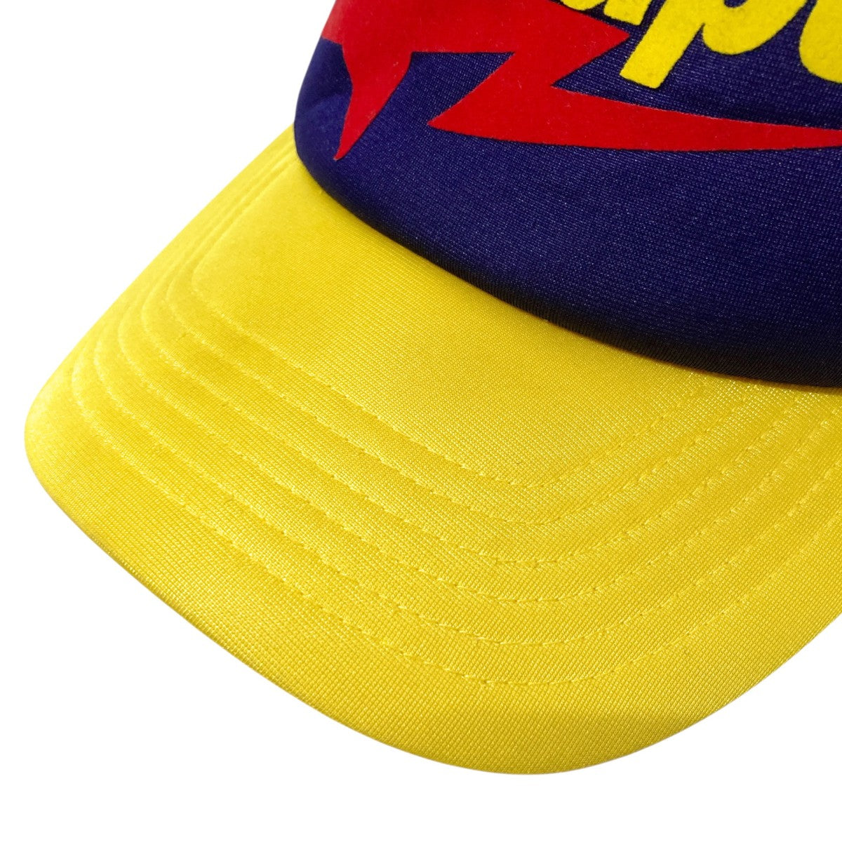 A BATHING APE(アベイシングエイプ) メッシュキャップ レッド