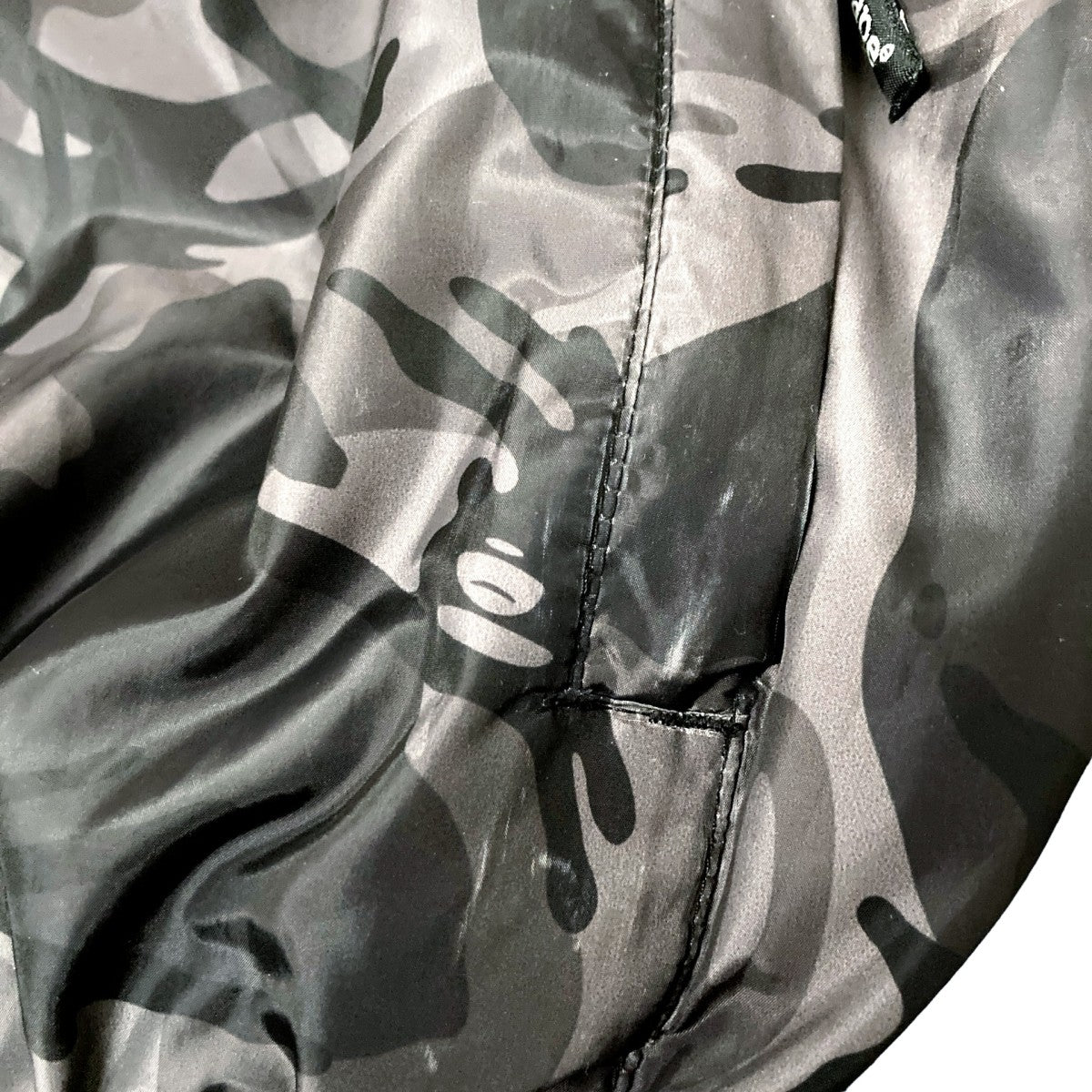 AAPE BY A BATHING APE(エーエイプバイアベイシングエイプ