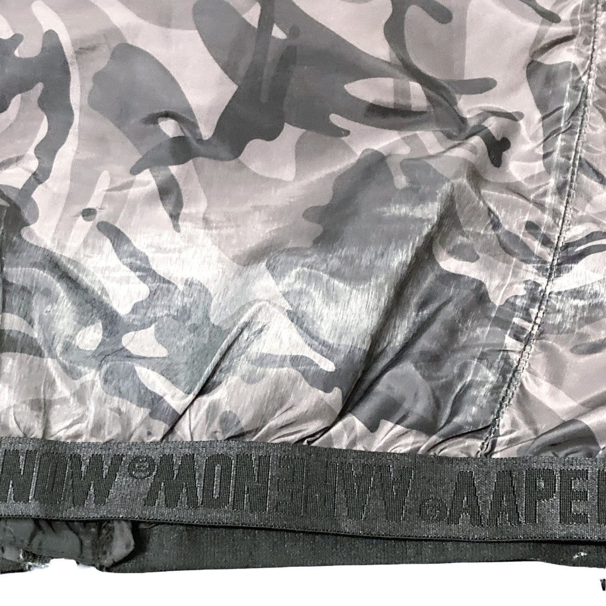 AAPE BY A BATHING APE(エーエイプバイアベイシングエイプ