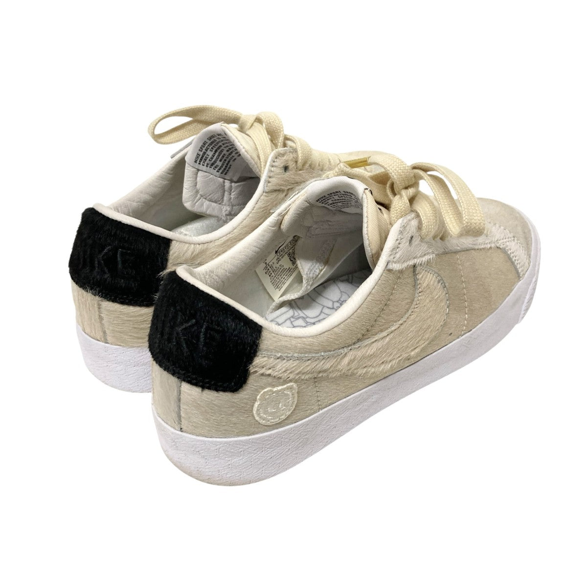 NIKE SB×MEDICOM TOY SB BLAZER LOW QSスニーカーCZ4620 200