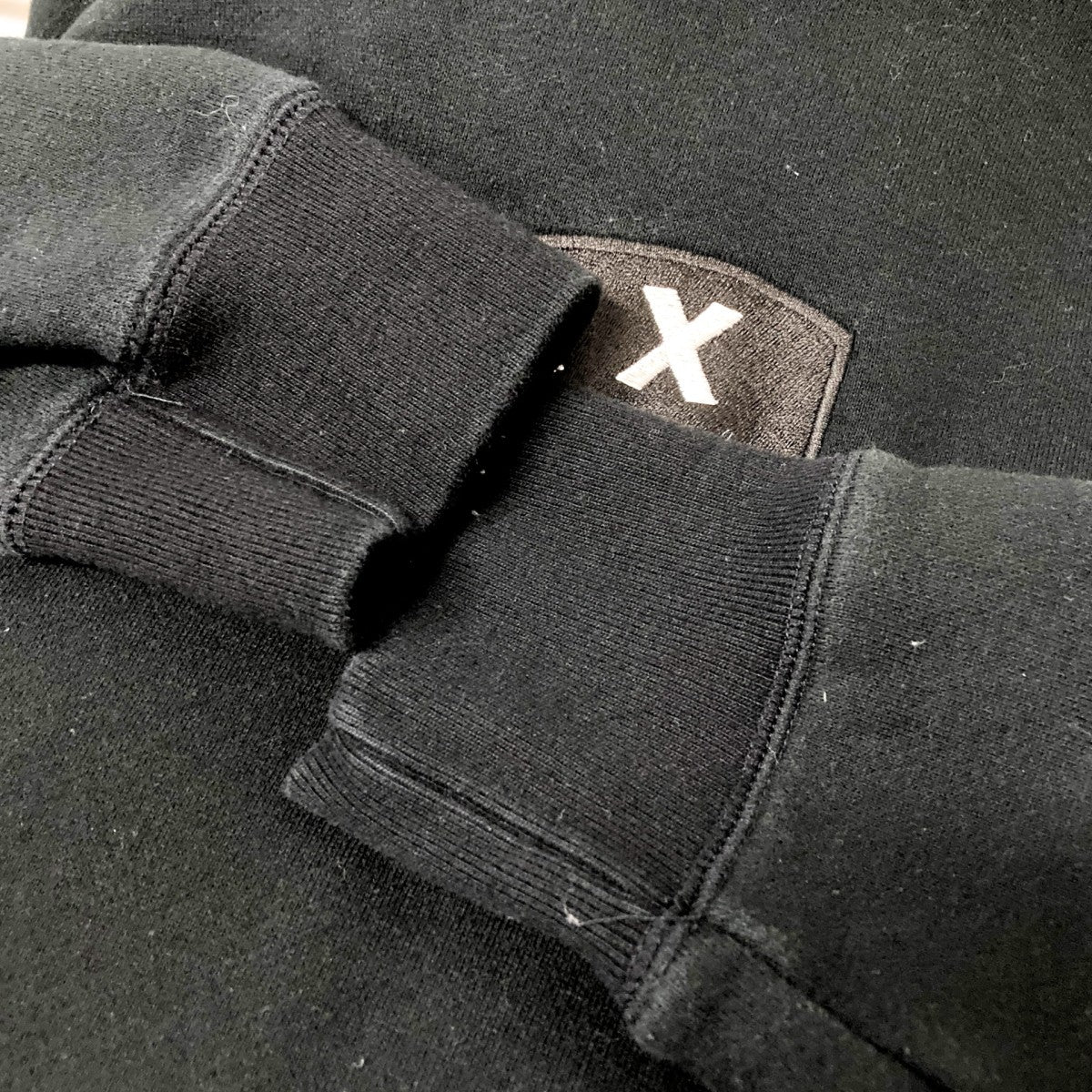 GOD SELECTION XXX(ゴッドセレクショントリプルエックス) プルオーバー