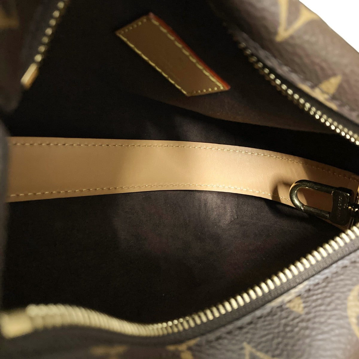 LOUIS VUITTON(ルイヴィトン) サイドトランク MMモノグラムショルダー