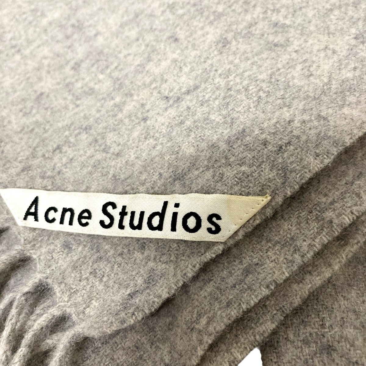 【美品】Acne Studios アクネストゥディオズ フリンジマフラー グレー Acne Studios アクネストゥディオズ マフラー CA0281 FN-UX