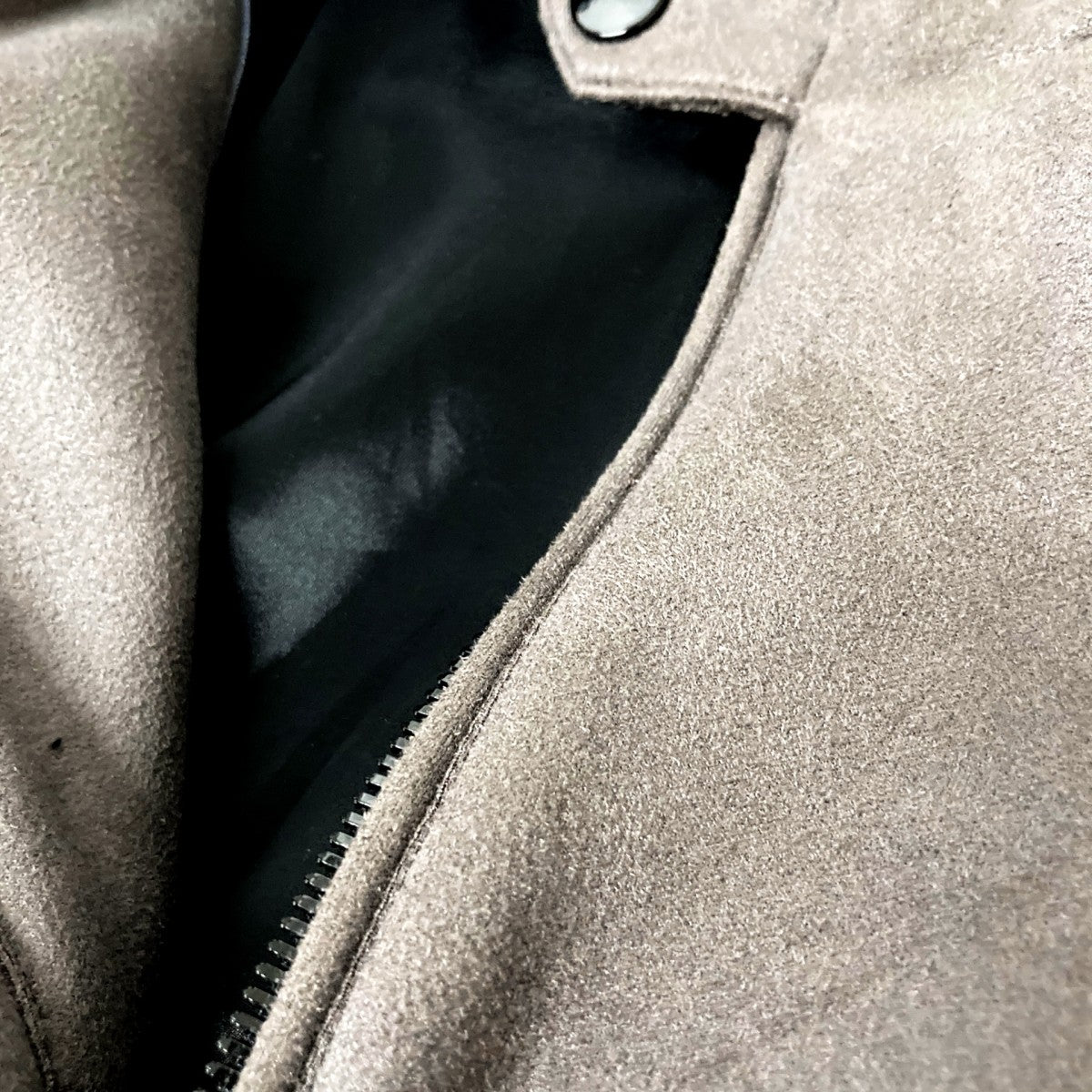 AOURE(アウール) ポンチスェードシングルライダースジャケットジップ