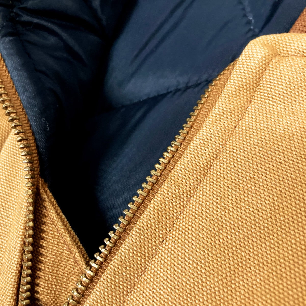 たっきん】Carhartt カーハート 中綿入ベスト ベージュ ダック地 たっ