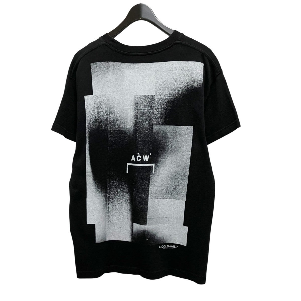 ESSENTIALS GRAPHIC T-SHIRT半袖Tシャツ