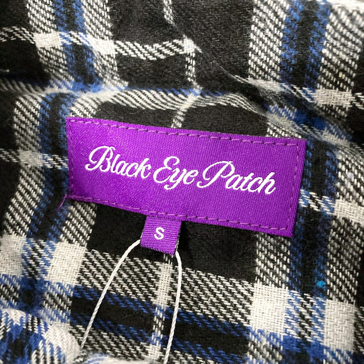 THE BLACK EYE PATCH(ブラックアイパッチ) EMBLEM FLANNEL SHIRT