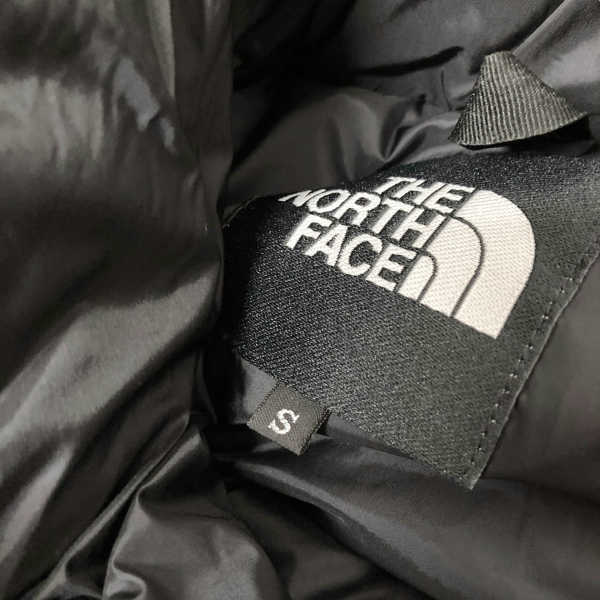 Baltro Light JacketダウンジャケットND91710