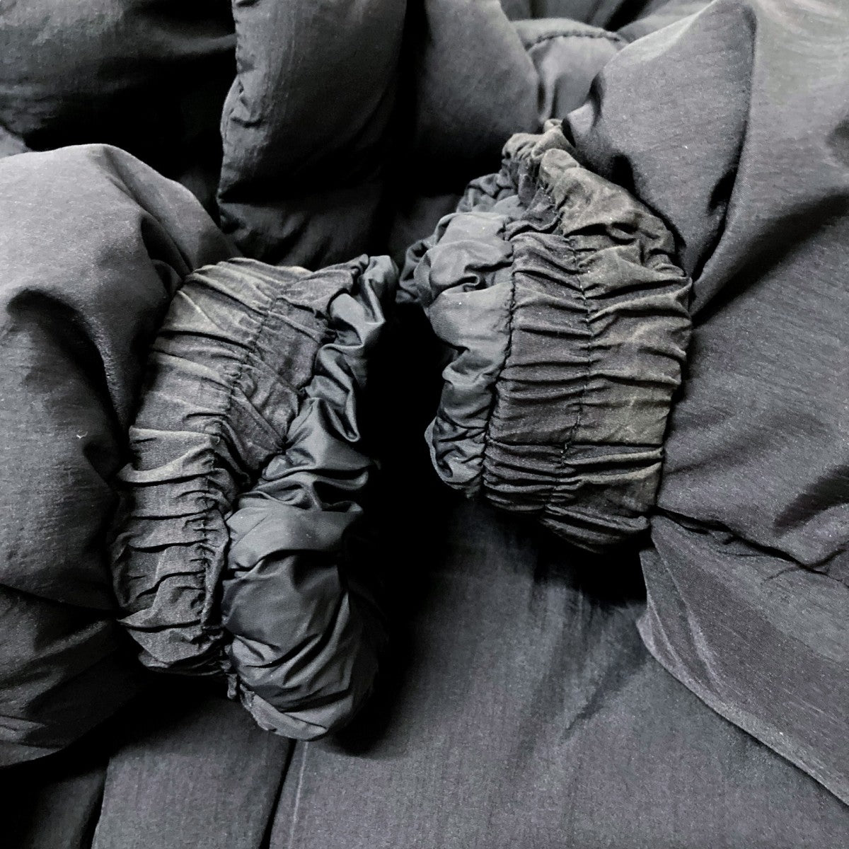 DIESEL(ディーゼル) W-ROLFYSダウンジャケットA10601 A10601 ブラック