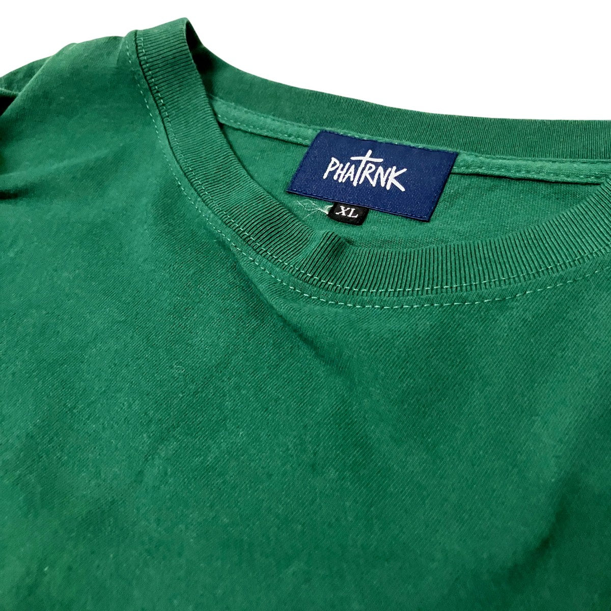 長袖Tシャツ