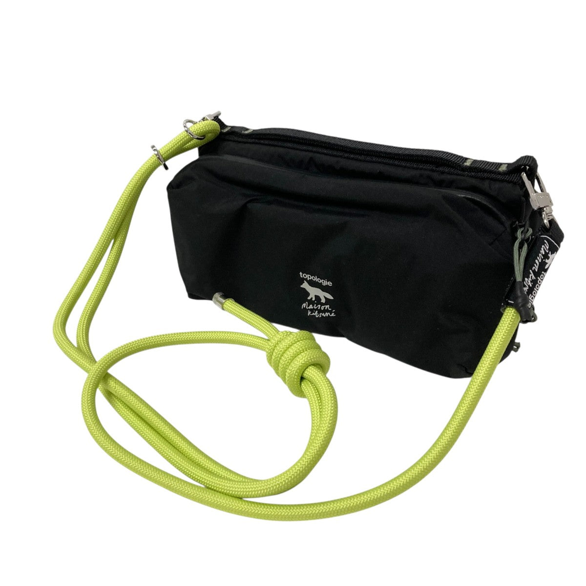 Topologie×MAISON KITSUNE Bottle Sacocheサコッシュ ブラック｜【公式