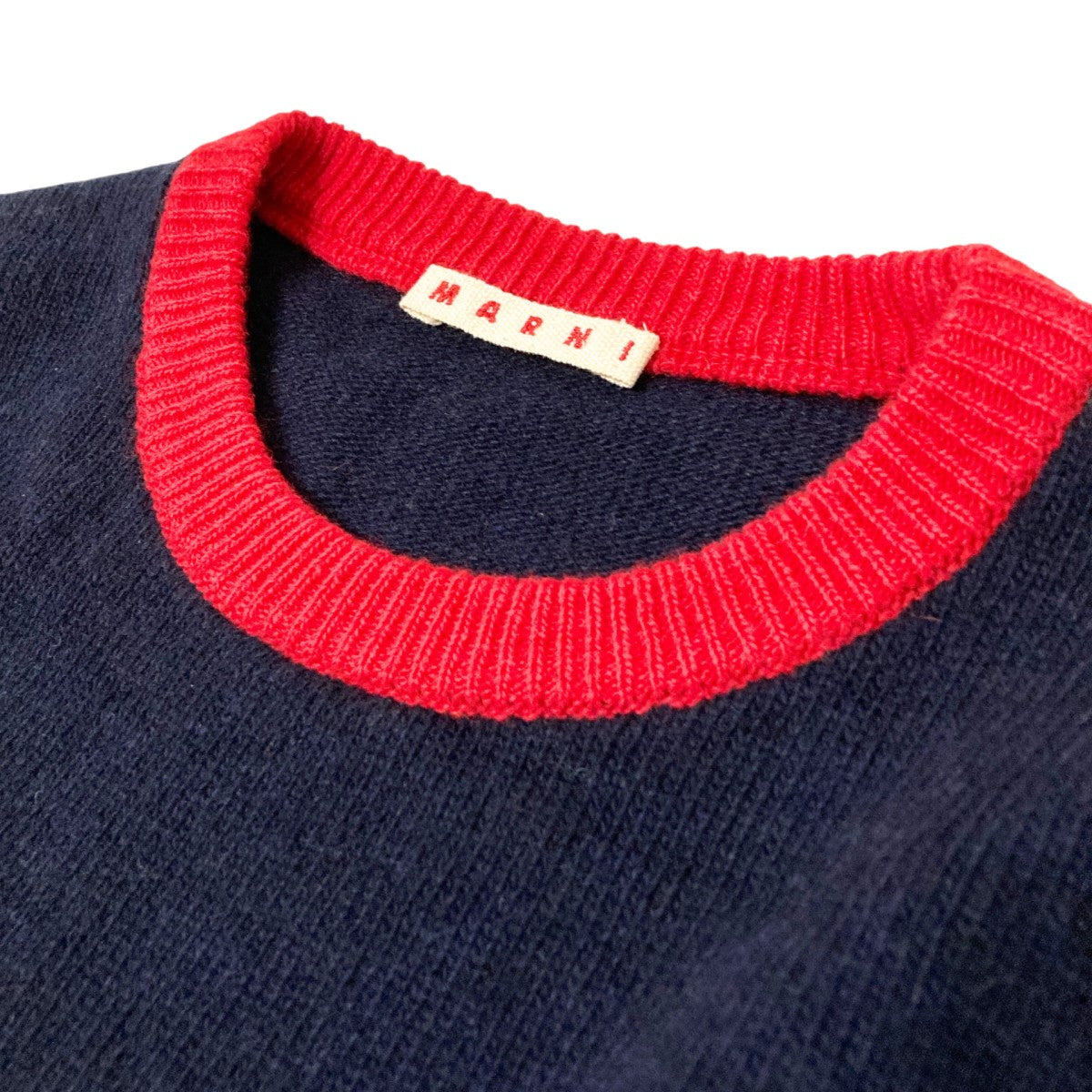 お*う様 MARNI マルニのニットトップス　ロゴ　異素材 MARNI(マルニ) ロゴニットM00932 M00932 ネイビー×グレー サイズ