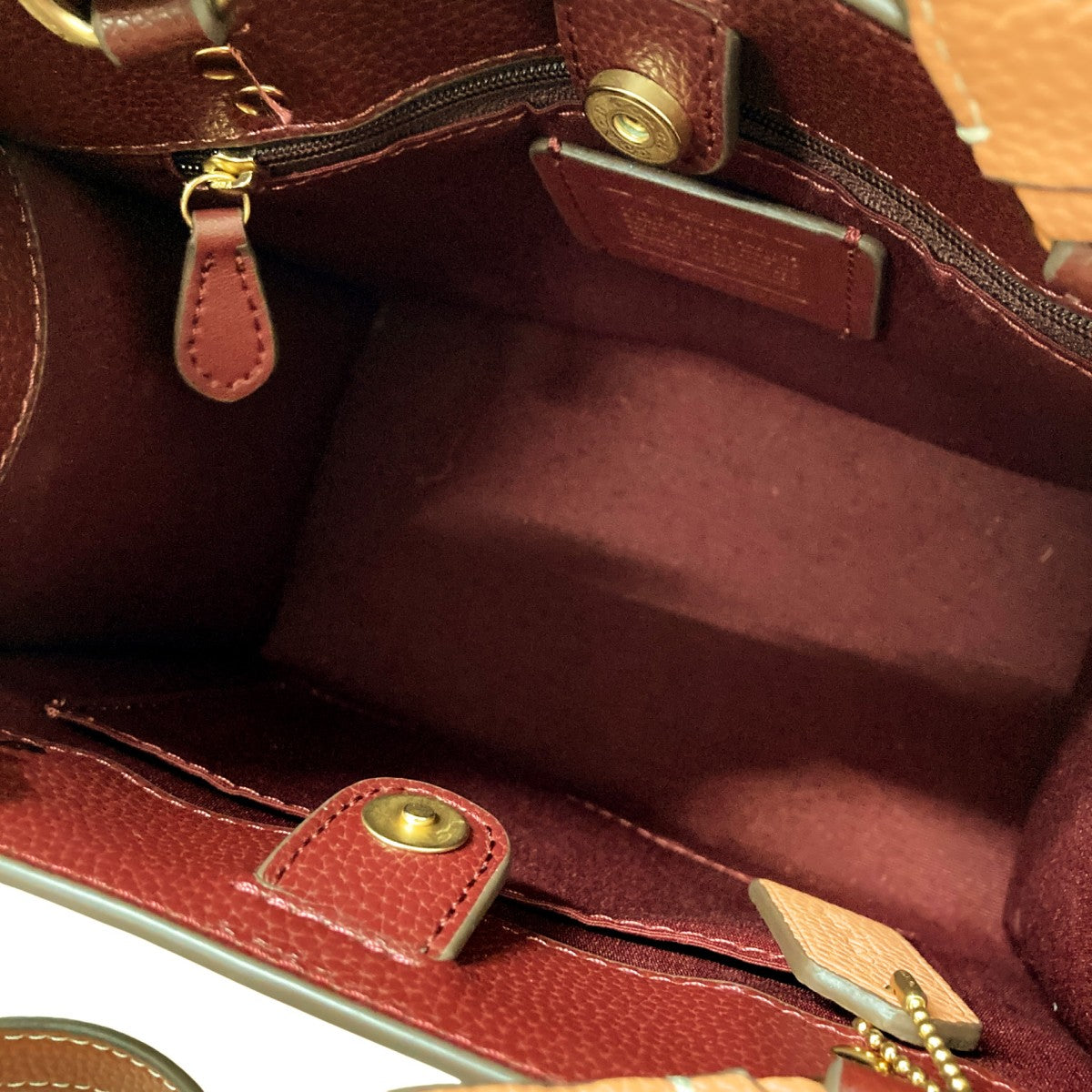 COACH(コーチ) ダンシング キトゥン2WAYショルダーバッグCC424 CC424