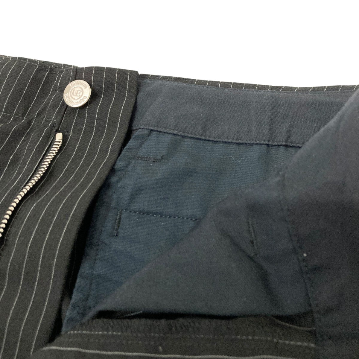 PIN STRIPE SIDE POCKET TAPERED PANTSストライプテーパードパンツUE 240027