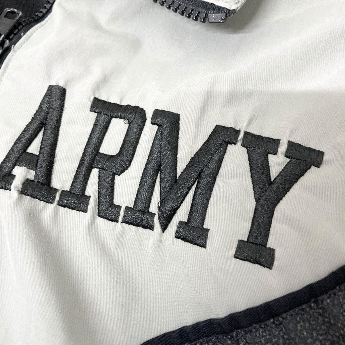 US ARMY ジップジャケット 古着・中古-5枚目のアイテム画像