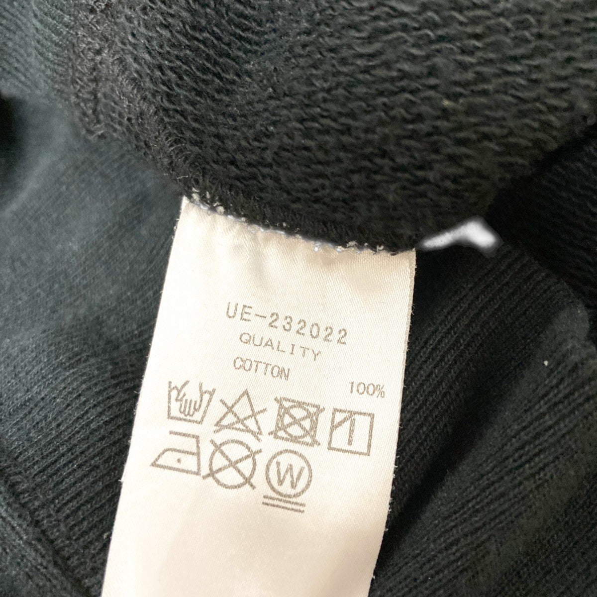 uniform experiment GOTHIC LOGO CREWNECK SWEATロゴスウェットUE 232022 古着・中古-5枚目のアイテム画像