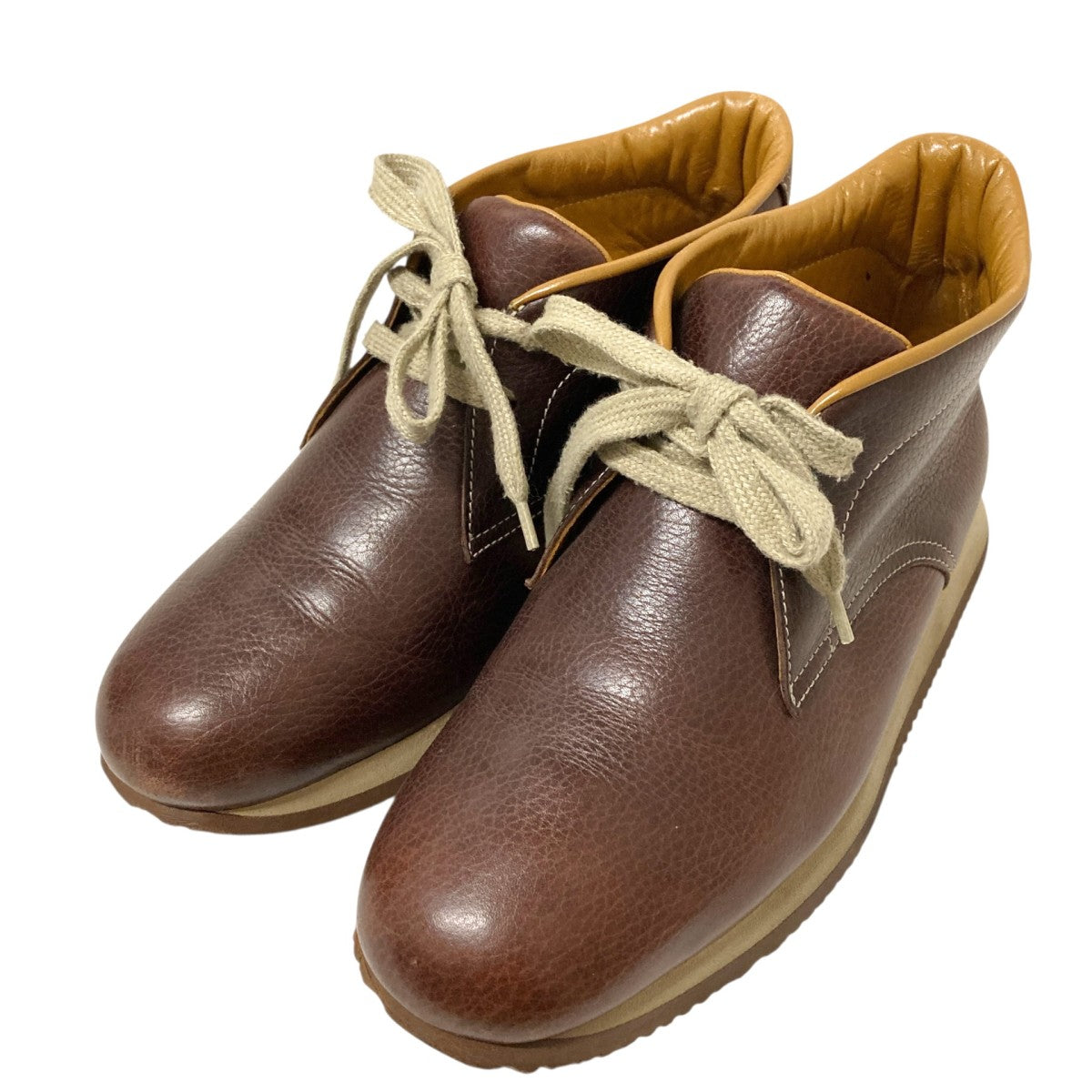 チャッカーブーツ