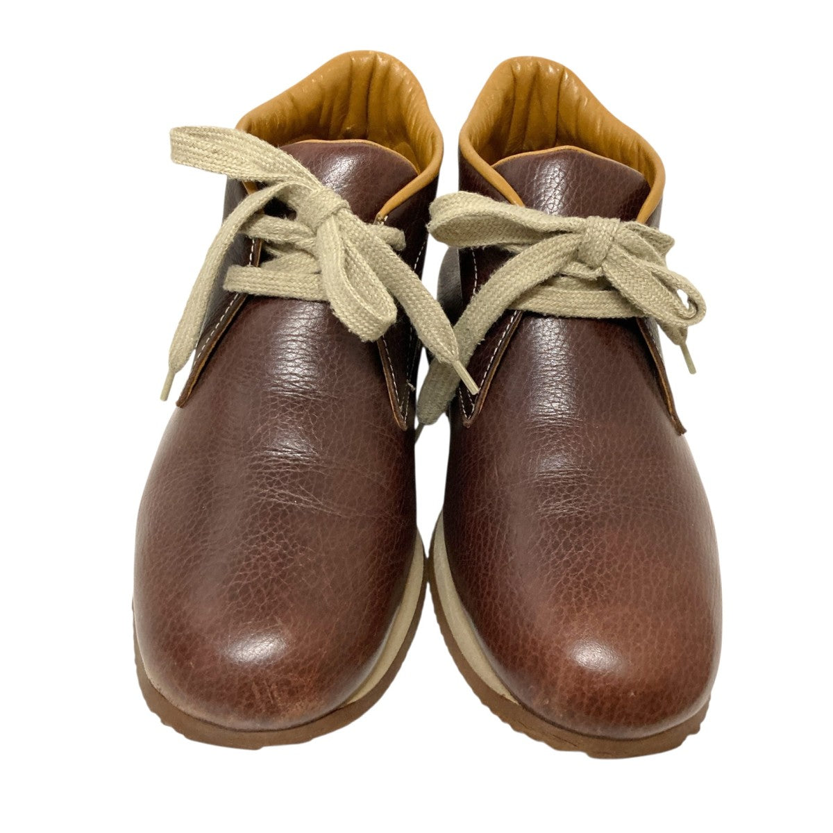 チャッカーブーツ