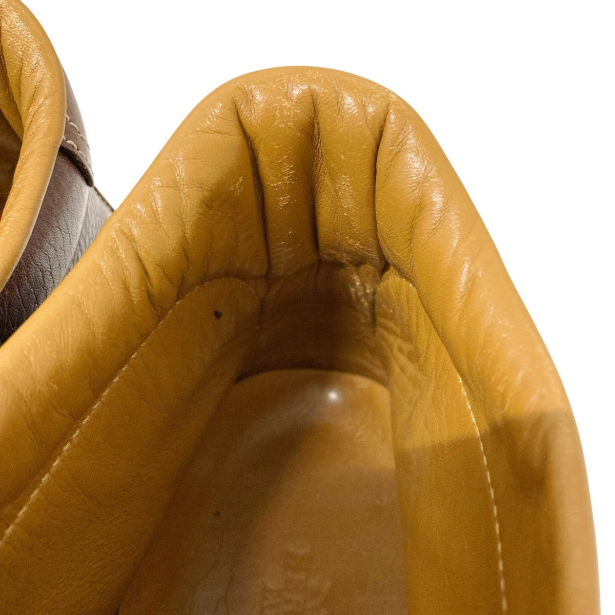 チャッカーブーツ