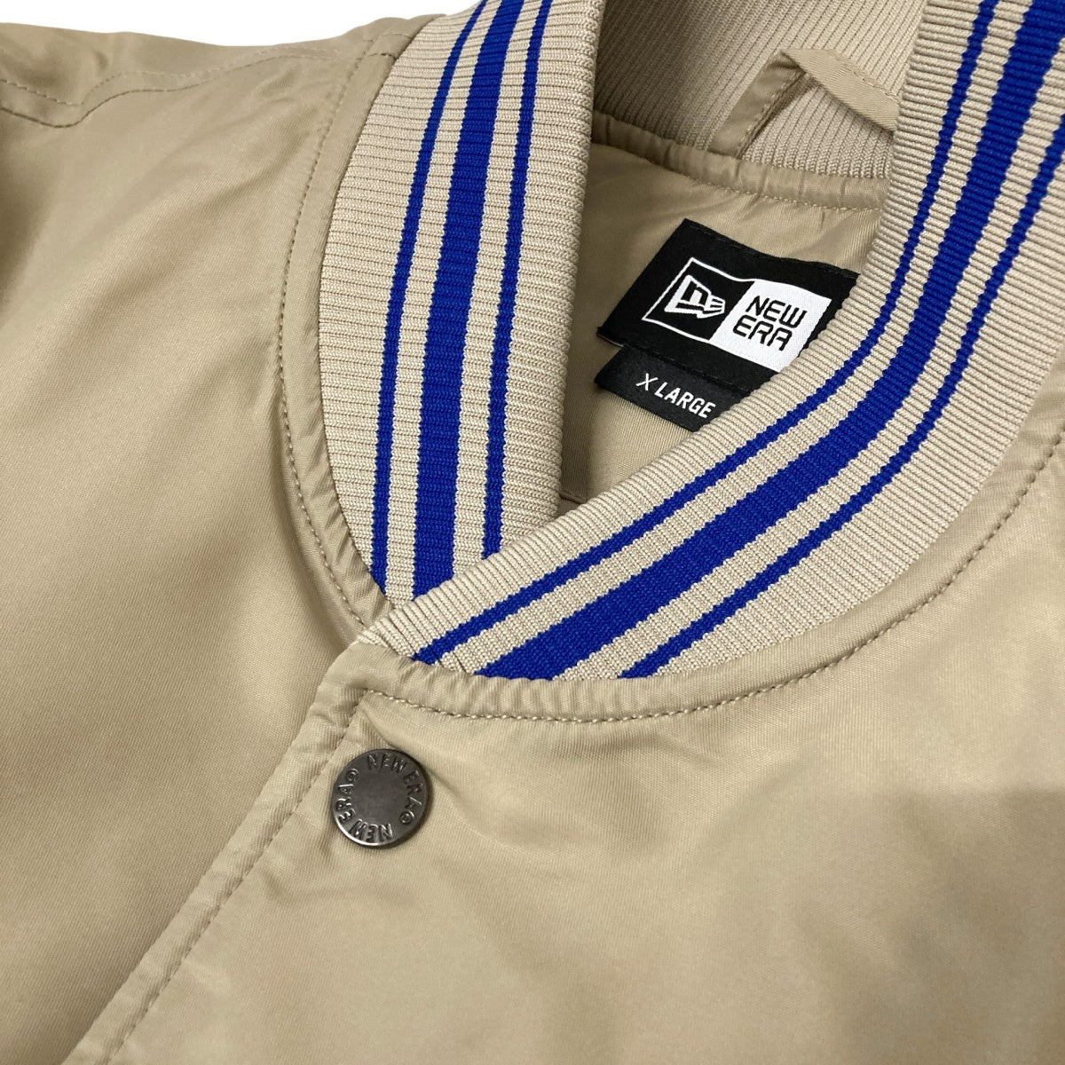 New Era(ニューエラ) Los Angeles Dodgersスタジャン ベージュ×ブルー