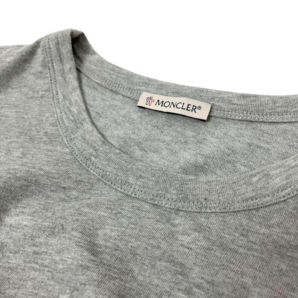 MONCLER(モンクレール) 半袖TシャツG10918C7E210 G10918C7E210 グレー