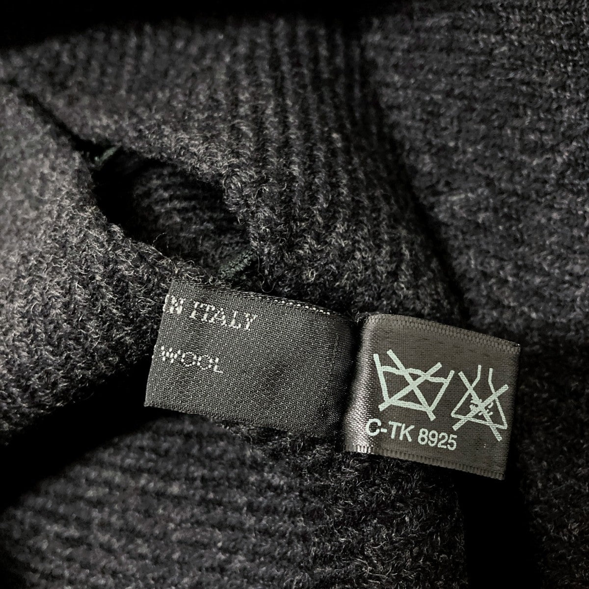 PRADA(プラダ) ウールベスト グレー サイズ 40｜【公式】カインドオル