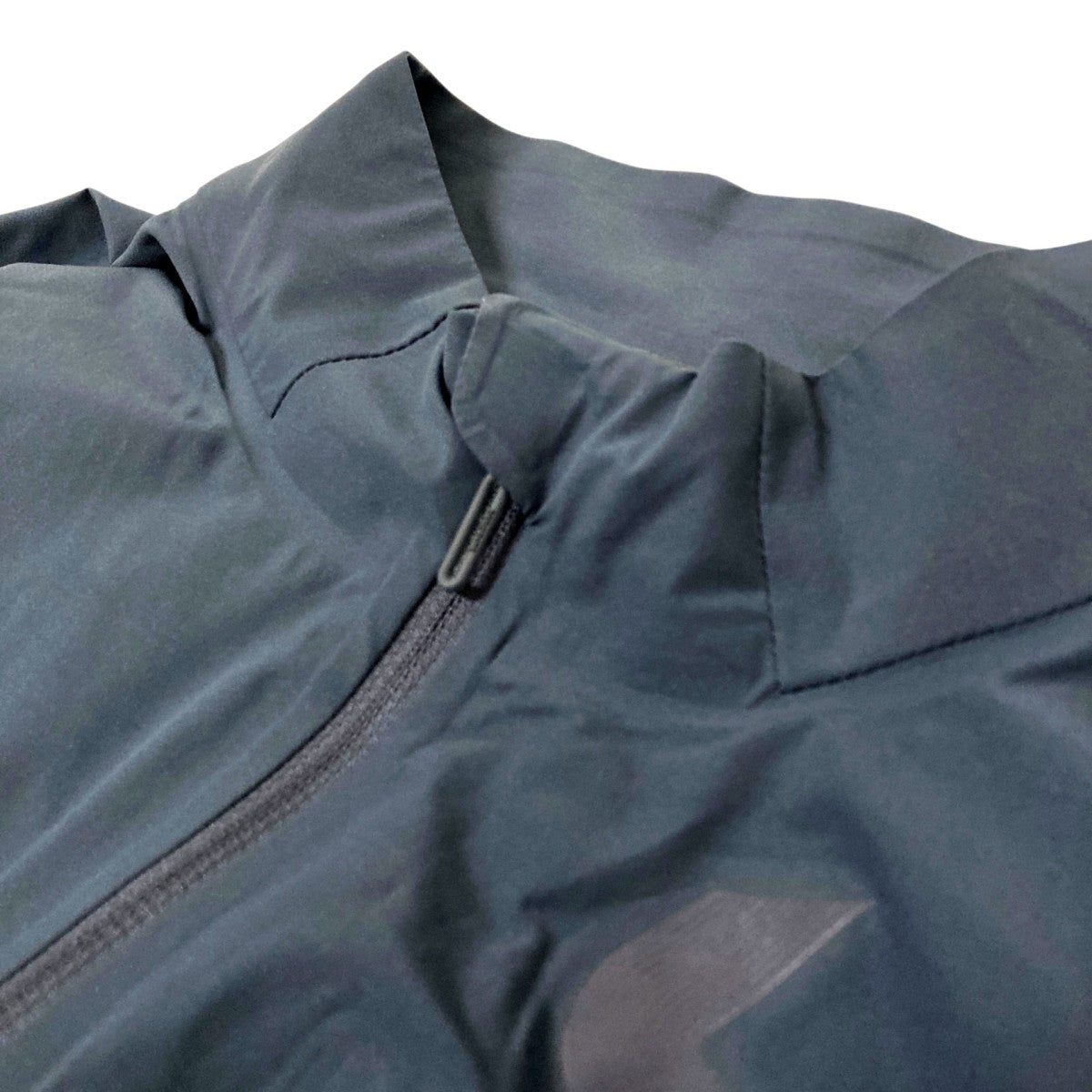 Descente ALLTERRAIN STREAMLINE LIGHT STRETCH JACKETジップジャケットDIA2601U 古着・中古-3枚目のアイテム画像