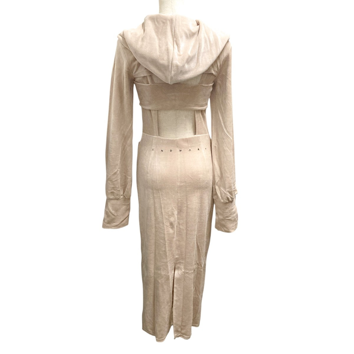 ANDMARY(アンドマリー) Lucy long dressフーデットワンピースAM0776