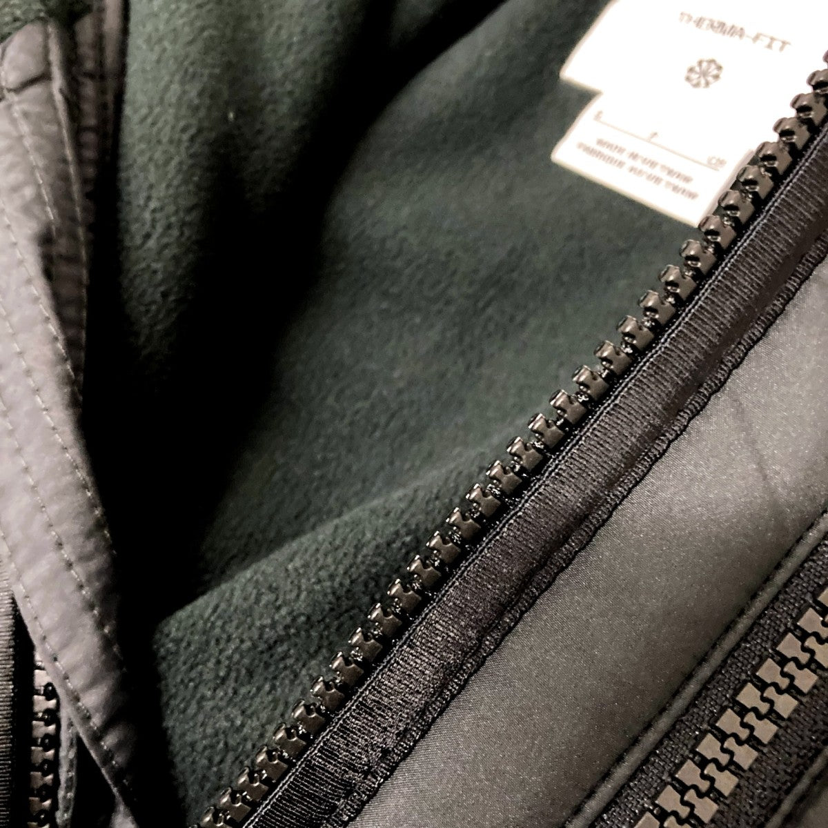 NIKE Therma-FIT レガシー中綿ジャケットDD6858 011 古着・中古-4枚目のアイテム画像