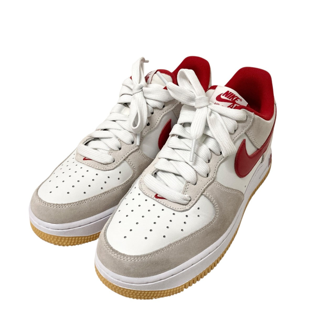 NIKE AIR FORCE 1 ’07 LV8スニーカーIB6388 101 古着・中古-1枚目のアイテム画像