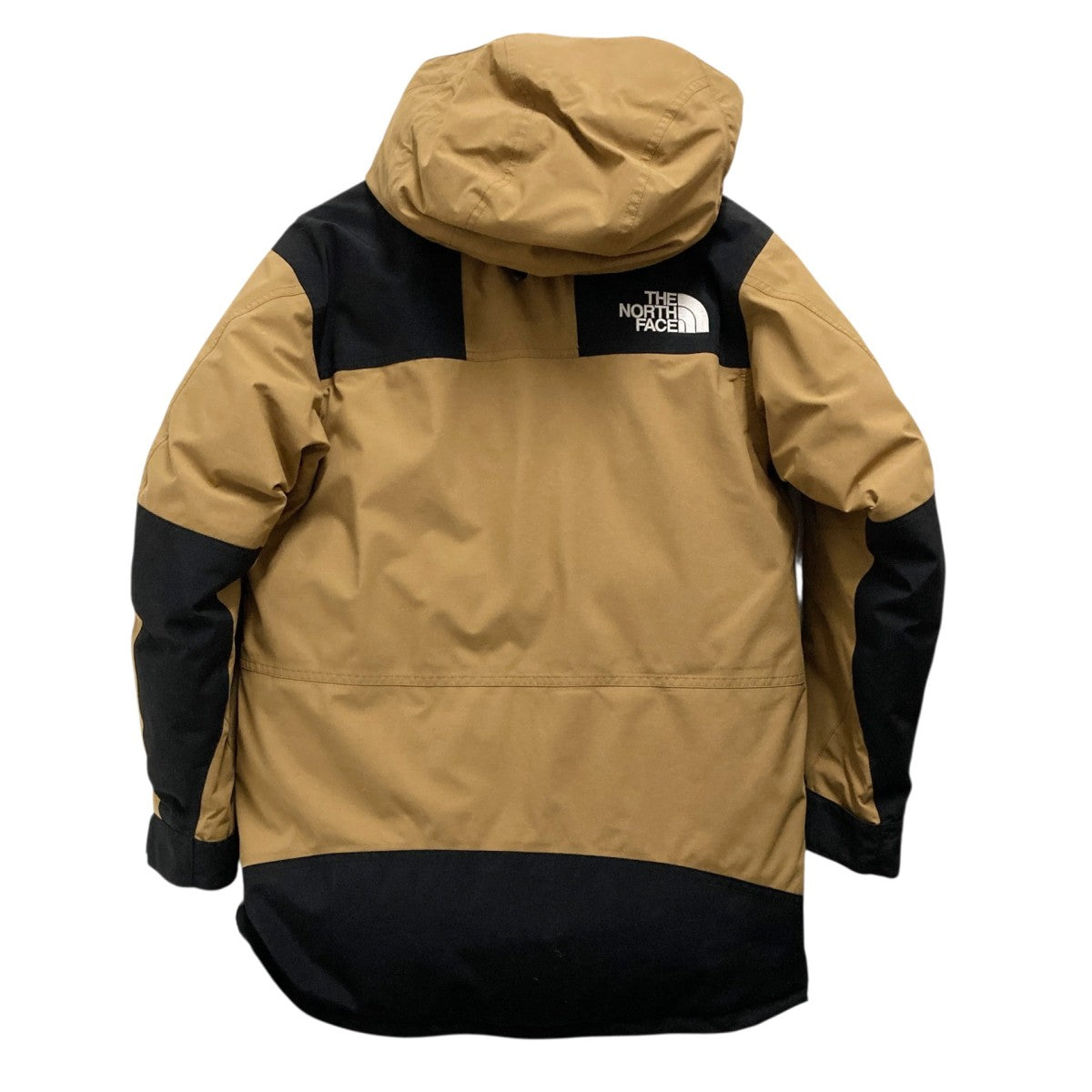 MOUNTAIN DOWN COATダウンジャケットND91935