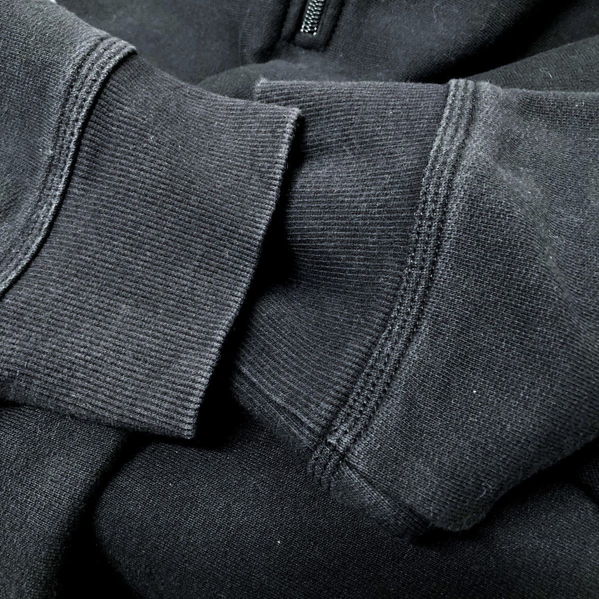 HALF ZIP AMERICAN SCRIPT SWEATハーフジップスウェットI027014