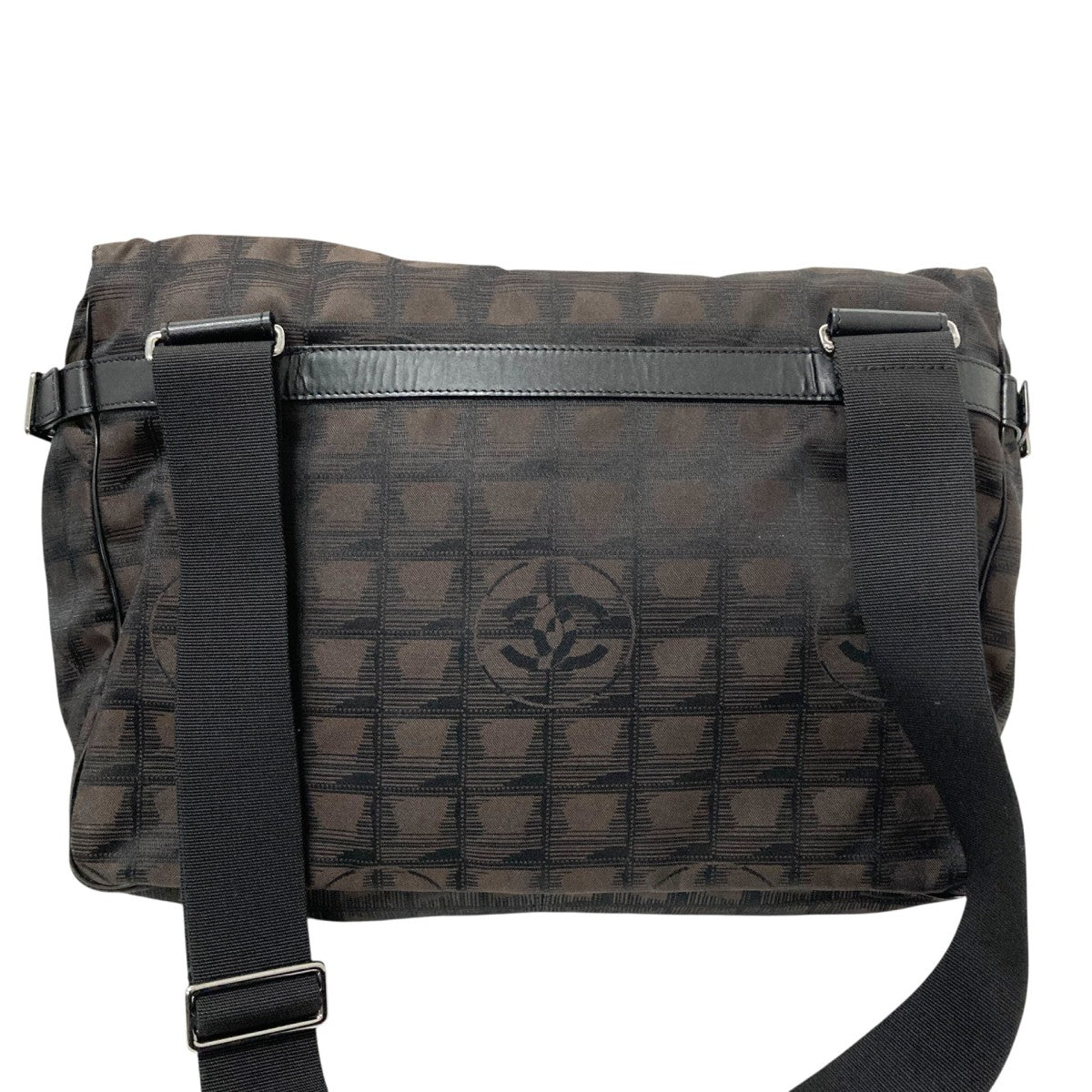 CHANEL ニュートラベルラインショルダーバッグA29348 古着・中古-2枚目のアイテム画像