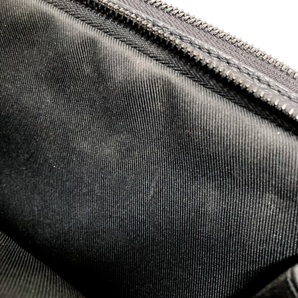 LOUIS VUITTON アルファ・ウェアラブルウォレット NVモノグラムショルダーバッグM82544 古着・中古-7枚目のアイテム画像