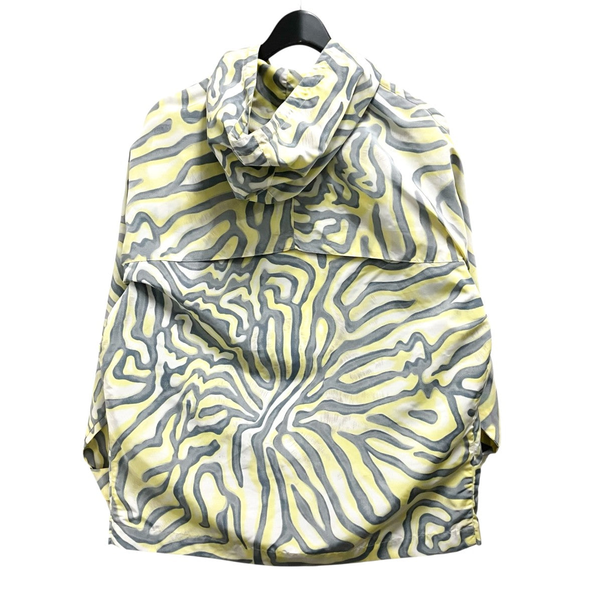 GIANNI VERSACE マウンテンパーカー750001 古着・中古-2枚目のアイテム画像