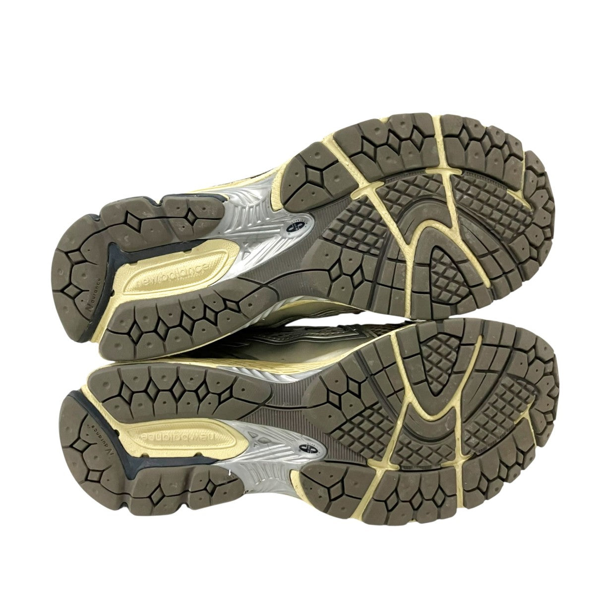 NEW BALANCE×thisisneverthat ユーズド加工スニーカーM1906RTI 古着・中古-9枚目のアイテム画像