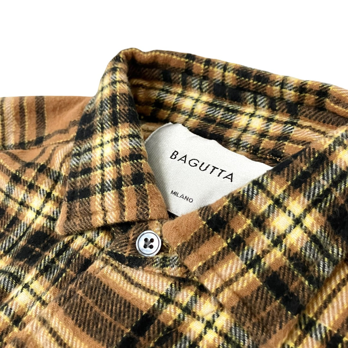 BAGUTTA Brooklynチェックシャツ11513 古着・中古-3枚目のアイテム画像