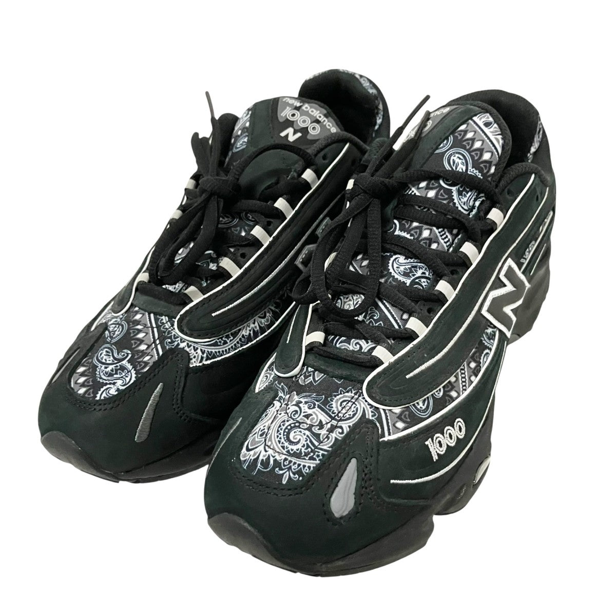 NEW BALANCE×atmos バンダナ柄ローカットスニーカーM1000AP 古着・中古-1枚目のアイテム画像