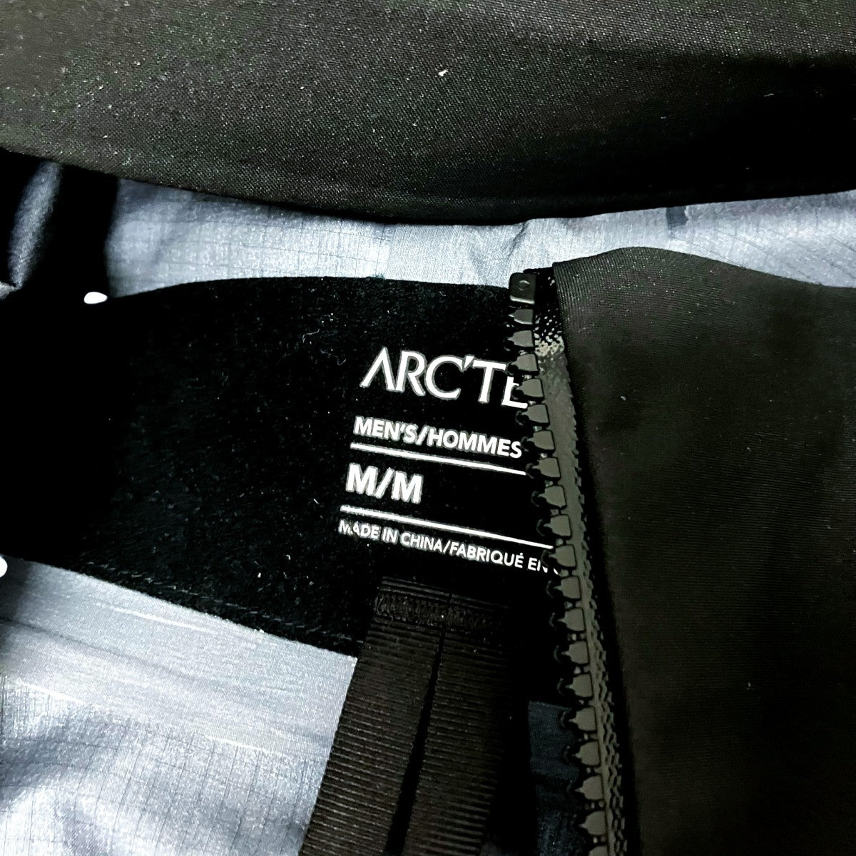 ARC’TERYX Alpha SV JacketフーデットジャケットX000009899 古着・中古-4枚目のアイテム画像