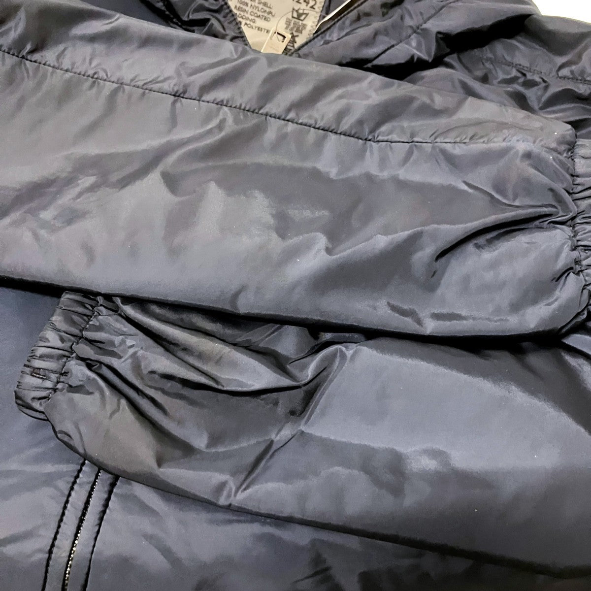 PRADA トライアングルロゴジャケットSGM242 R132 古着・中古-8枚目のアイテム画像